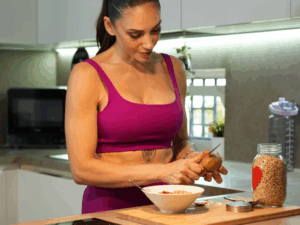 Nutrizione, alimentazione e integrazione per donne attive: un equilbrio